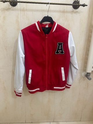 Giubbino college rosso e bianco