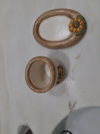 Portaspazzolini e portasapone Thun girasole