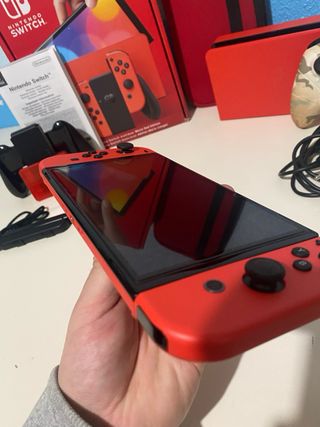 Nintendo Switch OLED Roja