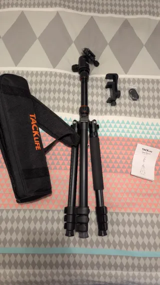 Trípode TACKLIFE Negro