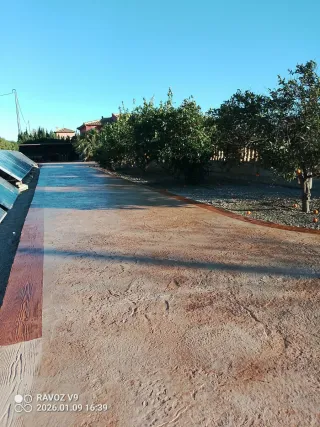 Pavimento hormigón impreso y piscinas