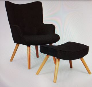 Butaca negra Lylou Escandinavas con Puf