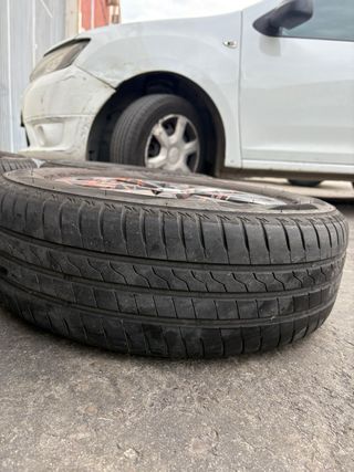 Llantas Seat Ibiza 6F 15 pulgadas neumaticos 90%