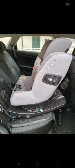 Silla de coche Nuna giratoria