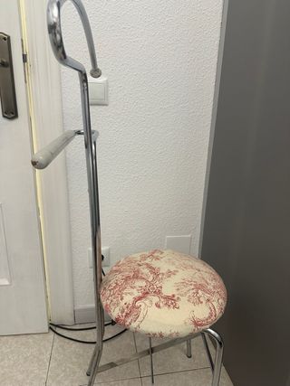 URGE Galán de noche vintage cromado con asiento