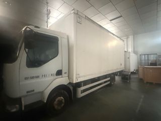 Camion Midlum 220 837.000km