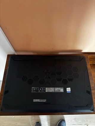 ASUS TUF Gaming A17 Ryzen 9 GTX 1660 Ti 16GB