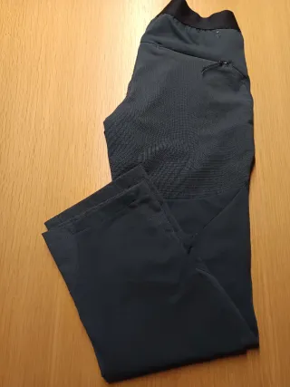 Pantalón trekking montaña Talla 10