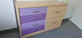 Cómoda juvenil.