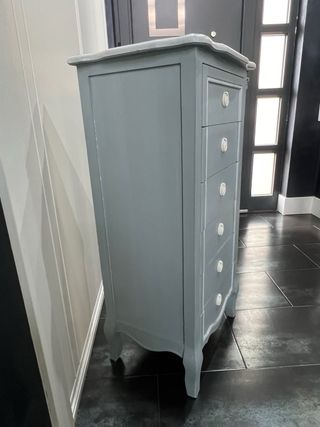 Cómoda y Mesilla Gris Estilo Francés