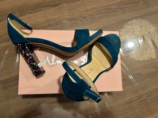 Zapatos Alma en Pena tacón pedrería