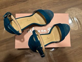 Zapatos Alma en Pena tacón pedrería