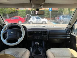 Land Rover Discovery 2004