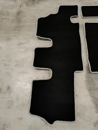 Alfombrillas Volkswagen T5 segunda fila y tercera.