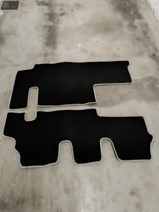 Alfombrillas Volkswagen T5 segunda fila y tercera.