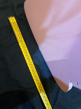 Cuna de juguete rosa de madera