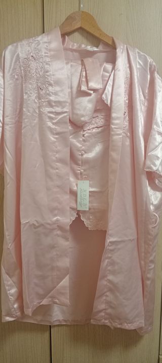 Conjunto lencería mujer rosa satinado