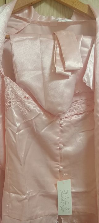 Conjunto lencería mujer rosa satinado