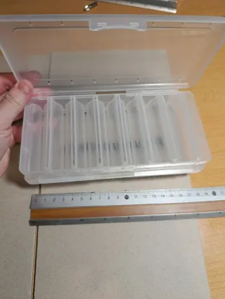 Caja señuelos pesca reverse