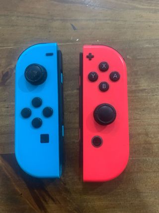 Mando Nintendo Switch Joy-Con Azul y Rojo