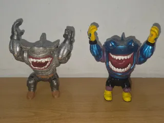 Lote 2 figuras Street Shark bootleg de los 90