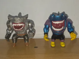 Lote 2 figuras Street Shark bootleg de los 90