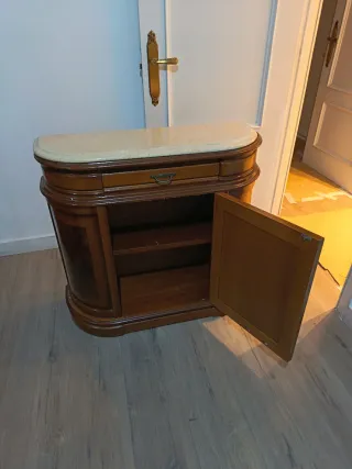 Aparador madera y mármol