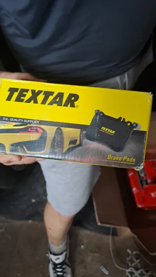 Se reparan coches y mantenimiento a buen precio