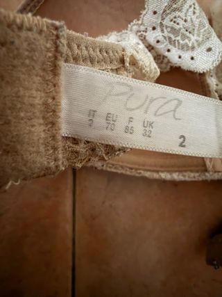 Reggiseno Pura in pizzo beige senza ferretto