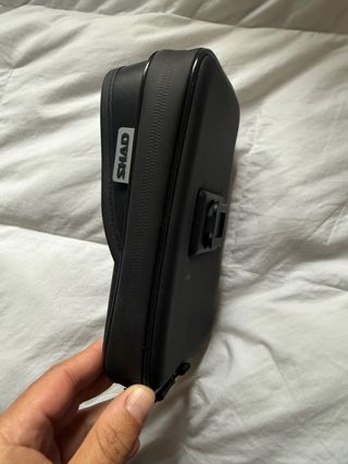 Funda SHAD iPhone 16 Pro Max