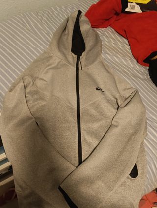 Sudadera Nike Tech Gris Maduro