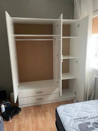 Armario con 3 puertas y 2 Cajones nuevo Blanco