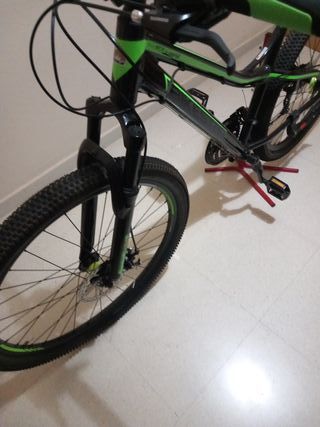 Bicicleta BTT adulto bikestar