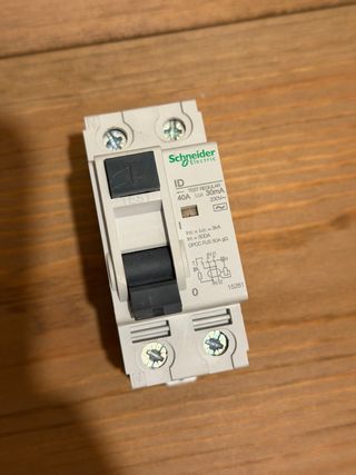 Diferencial Schneider 2x40A 30mA