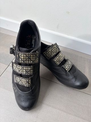 Zapatillas Ciclismo Fizik R1