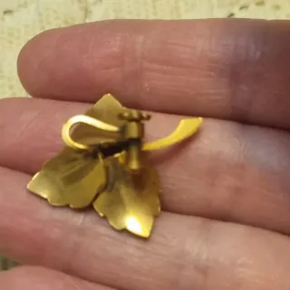 Pendiente vintage de clip antiguo (pieza suelta)