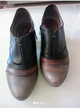 Zapatos abotinados Pikolinos Mujer Negro, marrón y