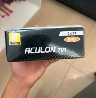 Prismáticos Nikon Aculon T01 8x21 Naranjas