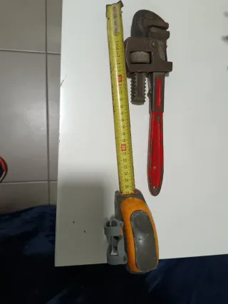 Llave de fontanero 30 cm