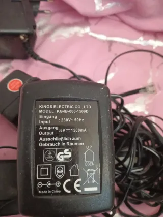 Cargadores Baterías coches o  motos infantil y otr