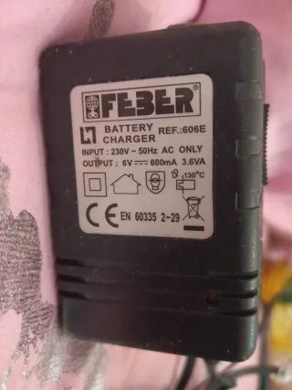 Cargadores Baterías coches o  motos infantil y otr