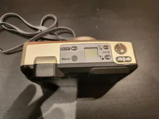 Cámara Nikon One-Touch Zoom 90 AF