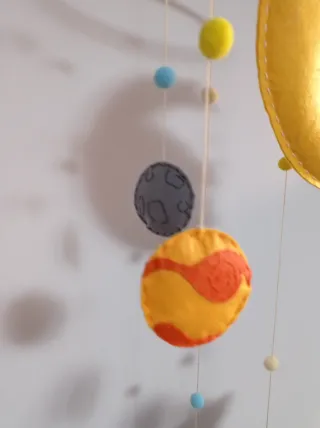 Móvil Cuna Planetas y Cohete Hecho a Mano