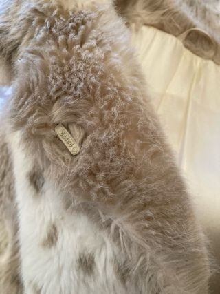 Chaquetón estampado animal tonos suaves