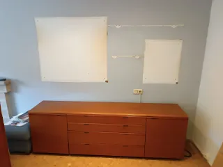 Mueble de madera para comedor