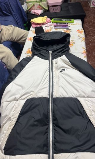 Chaqueta Nike Therma-FIT Legacy Negra/Blanca