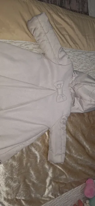 Abrigo  gris acolchado