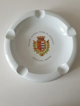 Cenicero Vintage Cerámica Parador Conde Gondomar