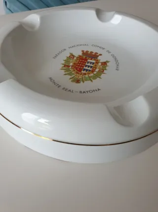 Cenicero Vintage Cerámica Parador Conde Gondomar