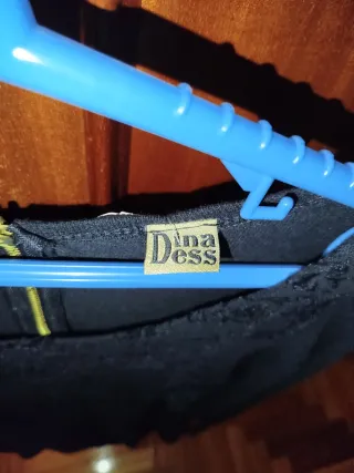 Vestido negro bordado talla única